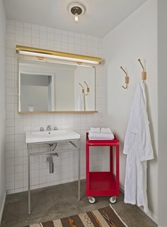A Chic Detroit Hotel Showcases Local Art and Craft - Photo 12 of 14 -