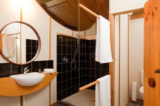 Hand-Built by a Famed Queensland Architect, This Unique Abode Asks $228K - Photo 6 of 11 -