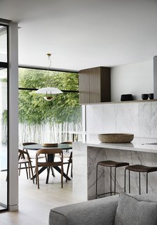 A Melbourne Midcentury Gets a Palm Springs-Inspired Revival - Photo 6 of 12 -