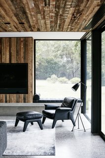 Recycled Wood Stars in an Ogle-Worthy Renovation in Australia - Photo 3 of 9 -