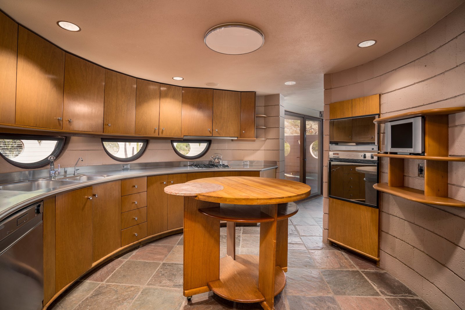 Photo 7 of 15 in The Last House Designed by Frank Lloyd Wright Is Being ...