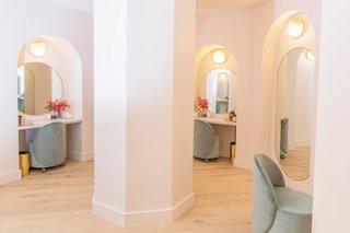 A beauty room is also available for members to use.