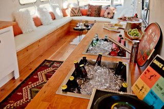 A double sink/ice well installed in one of the counters is ready for any kind of party.