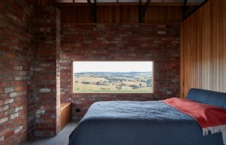 "The house provides the means to eat, sleep, and wash in a space that is part of the experience of being on the site and not removed from it," add the architects.