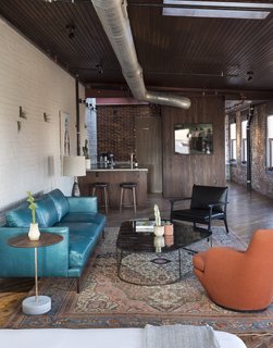 History and Modernity Meet in This Industrial Hotel and Restaurant in Philadelphia - Photo 5 of 11 -