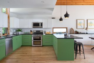 Bringing Light Into a Modest 1940s Bungalow in Austin - Photo 8 of 10 -