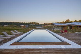 Harmonizing With Nature, These Eco-Huts Offer Respite in the Heart of France - Photo 8 of 10 -
