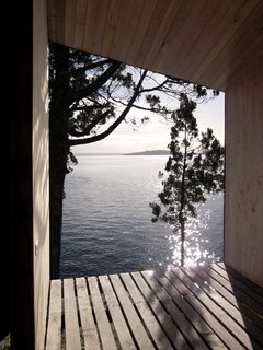 A Timber-Clad Sauna in Chile Angles For Lakeside Views - Photo 5 of 9 -