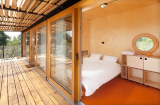 A Mobile Boutique Hotel For the Modern Traveler Made From Shipping Containers - Photo 6 of 14 -