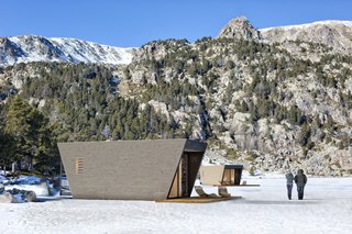 This Modular Eco-Hotel Room Is Poised to Drop Into Nearly Any Setting - Photo 1 of 8 -