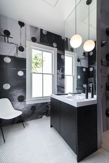 A Victorian Cottage in Houston Finds New Life as a Local Firm's Office - Photo 12 of 13 -
