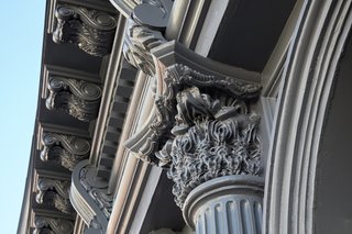 A Hidden Penthouse Sits Atop a Historic Cast-Iron Building in New York - Photo 4 of 16 - A detail of a new column capital reveals how historic proportions were replicated through new technology.