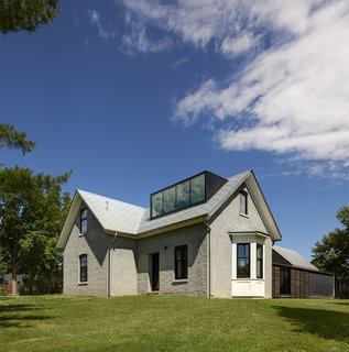 An 1850s Farmhouse in Iowa City Gets a Modern Makeover - Photo 1 of 12 -
