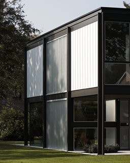 A Fantastic Renovation in Belgium Rescues a Bauhaus-Inspired Home - Photo 3 of 11 -