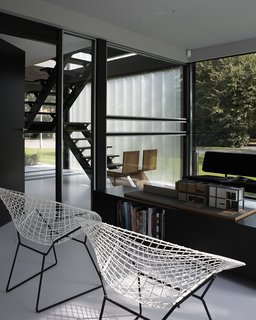 A Fantastic Renovation in Belgium Rescues a Bauhaus-Inspired Home - Photo 5 of 11 -