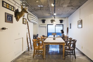 Forget Coworking—These Coliving Spaces Let You Travel the World For $1,800 a Month - Photo 21 of 25 - Roam Tokyo conference room