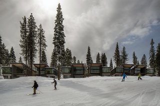These Contemporary Lake Tahoe Chalets Have Ski-In, Ski-Out Access - Photo 10 of 11 -