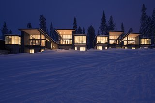 These Contemporary Lake Tahoe Chalets Have Ski-In, Ski-Out Access - Photo 11 of 11 -
