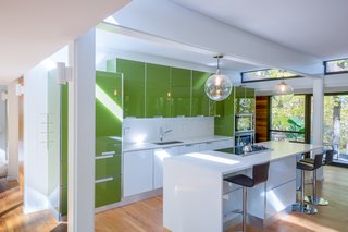 An emblem of modernism, the white-and-green kitchen was once a floor model in Scavolini's Birmingham store.