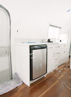 See How an Oregon Couple Renovated Their 1966 Airstream - Photo 15 of 24 -
