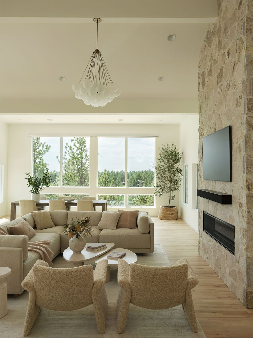 Photo 7 of 31 in Lake House by Kimball Modern - Dwell
