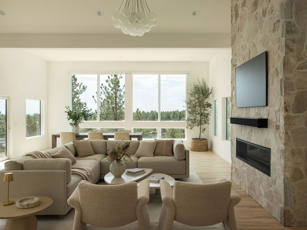 Photo 8 of 31 in Lake House by Kimball Modern - Dwell
