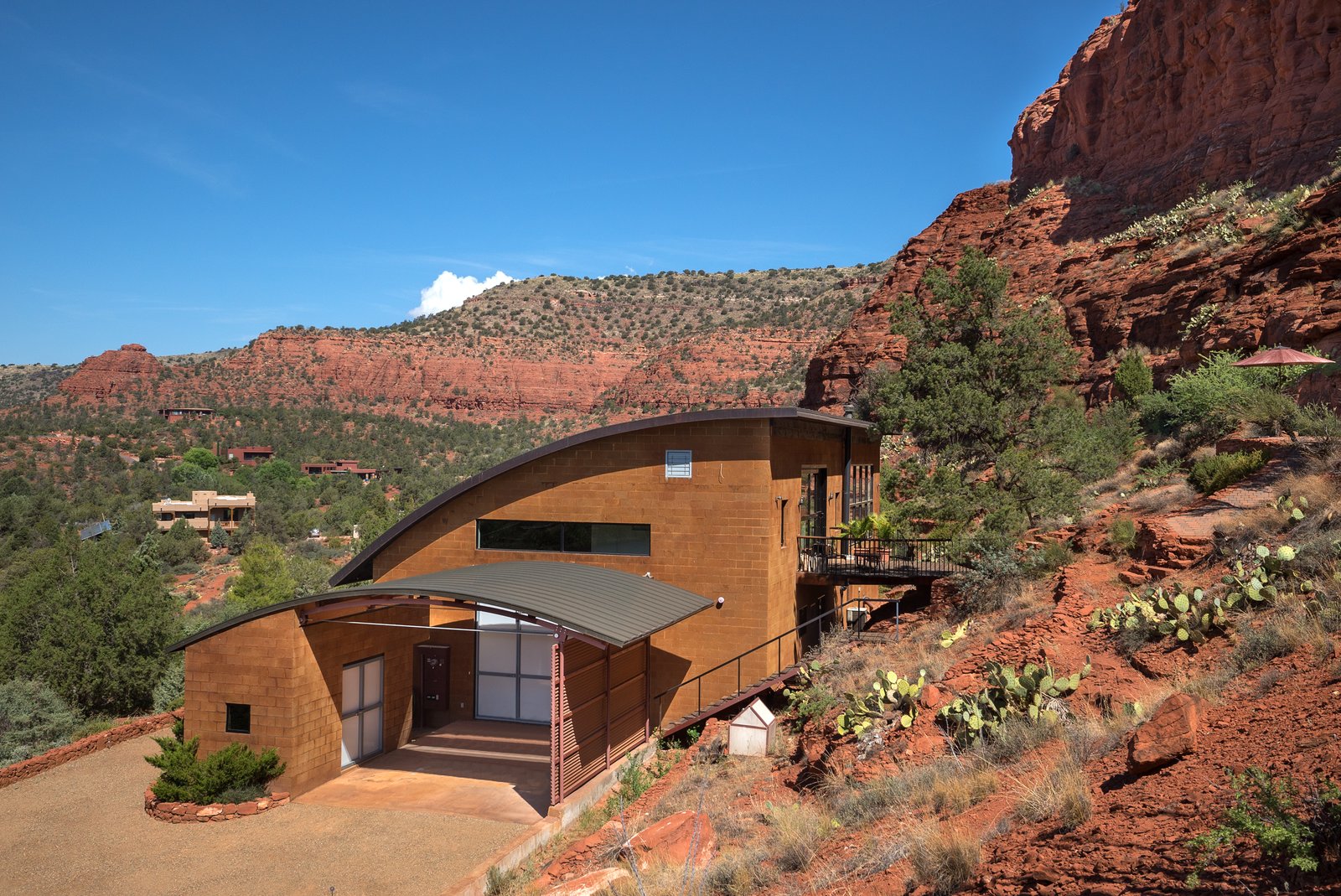 Photo 3 of 15 in 2945 Red Rock Loop Rd. by Zillow Dwell