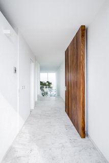 Follow Us to Japan, Australia, and Mexico to See Our Top 3 Homes of the Week - Photo 6 of 9 -