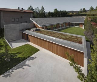 Top 5 Homes of the Week With Interesting Floor Plans - Photo 4 of 5 -