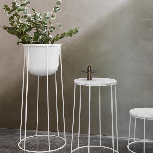 Discover the best hollowendtable.html products on Dwell Dwell