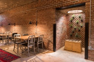 A Historic U.S. Post Office Is Transformed Into a Digital Agency’s New Modern Office - Photo 14 of 15 -