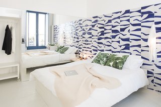 An Old Fisherman's House in Sicily Is Transformed Into 2 Apartments - Photo 7 of 12 -