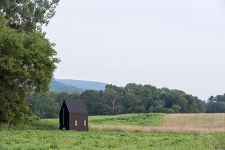 Writers Work in Mobile Studios at This Incredible Residency in Massachusetts - Photo 3 of 12 -