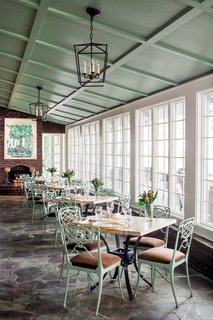 Before the inn opened in 1985, the veranda was an open-air front porch, with guests arriving from the river side of the property. However, in 1985 the porch was enclosed and the back of the house became the entrance.