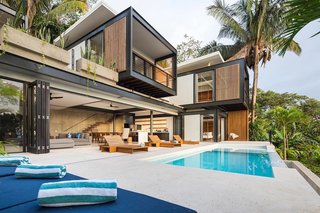 Joya Villas.