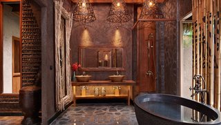 The Clay Pool Cottages were designed to embody the culture of Keemala's Pa-Ta-Pea (Earth) Clan, which consisted of farmers, fishermen, carpenters, blacksmiths, and miners.