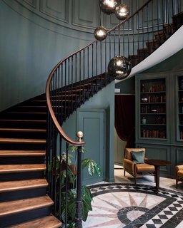 Luxe evergreen nooks in Paris.