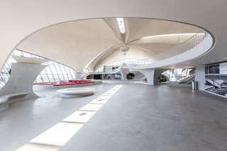This space was originally outfitted by acclaimed Parisian industrial designer Raymond Loewy, the mind behind the 1955 Coca-Cola contour bottle, the 1959 TWA twin globes logo, the 1963 Studebaker Avanti, and the 1962 Air Force One livery.