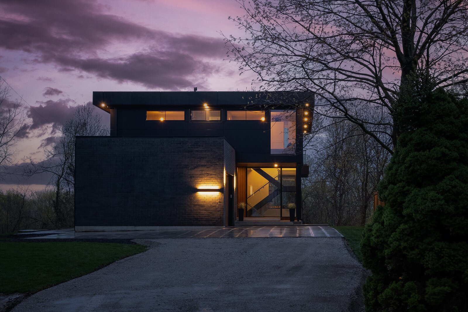 Photo 2 of 12 in This Glossy $2.3M Ontario Home Is a True Work of Art