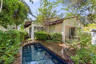 A Santa Barbara–Inspired Sanctuary Seeks $7.5M in Fair Oaks