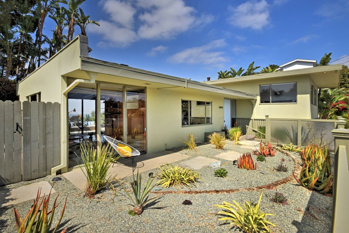 Photo 4 of 7 in Rare Rodney Walker MidCentury Modern by Alan Taylor