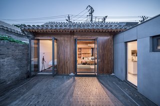A Smart TV Controls the Layout of This Futuristic Beijing Home - Photo 7 of 11 -