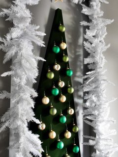10 Festive Alternatives to the Traditional Christmas Tree - Photo 5 of 10 -