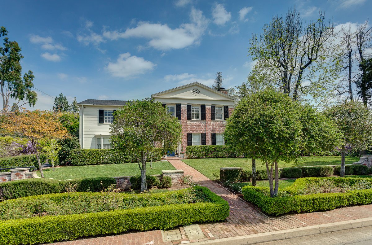 An Arroyo Seco Estate by Roland E. Coate asks 4.46 Million in… Dwell