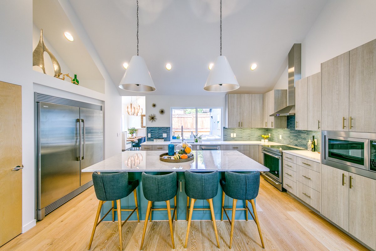 Photo 13 of 44 in Island Living on Wing Point by Realogics Sotheby's