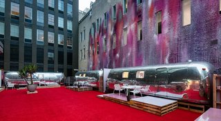 A Bold Airstream Hotel Tops a Melbourne Parking Garage - Photo 2 of 8 -