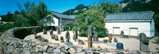10 Things You Need to Know About Isamu Noguchi - Photo 5 of 10 -