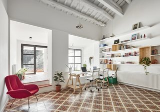 Can This Renovated, Loft-Like Home in Spain Be Any Dreamier? - Photo 1 of 10 -