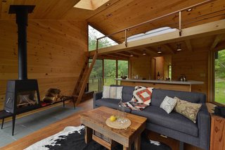 Sleep in This Romantic Tree House Just Outside NYC - Photo 3 of 10 -