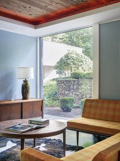 A Showstopping Midcentury in New Canaan Hits the Market - Photo 5 of 12 -